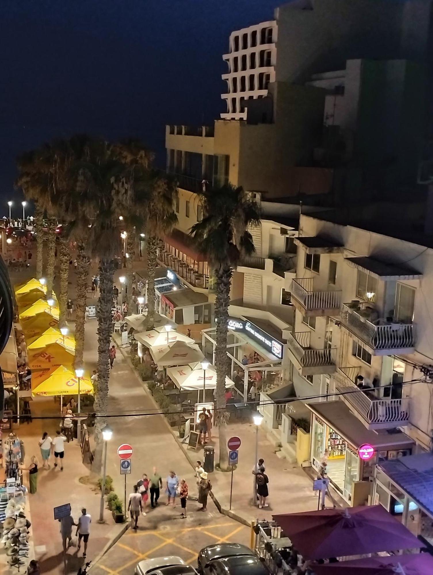 סיינט פול ביי Perfect Tourist Accommodation In Bugibba Square! מראה חיצוני תמונה